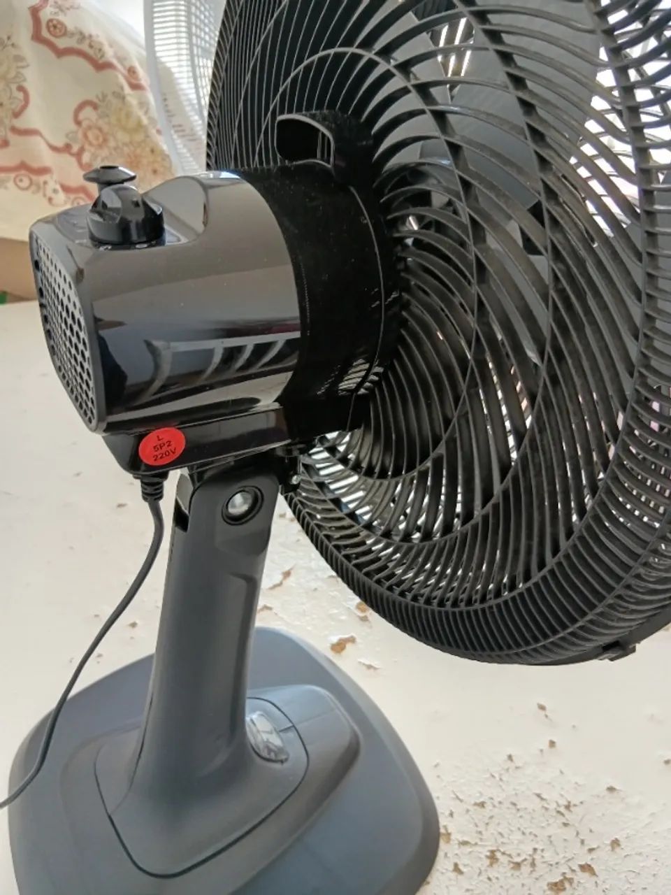 Ventilador de Mesa Ventisol Turbo 6 Pás Preto 220V - Foto 3