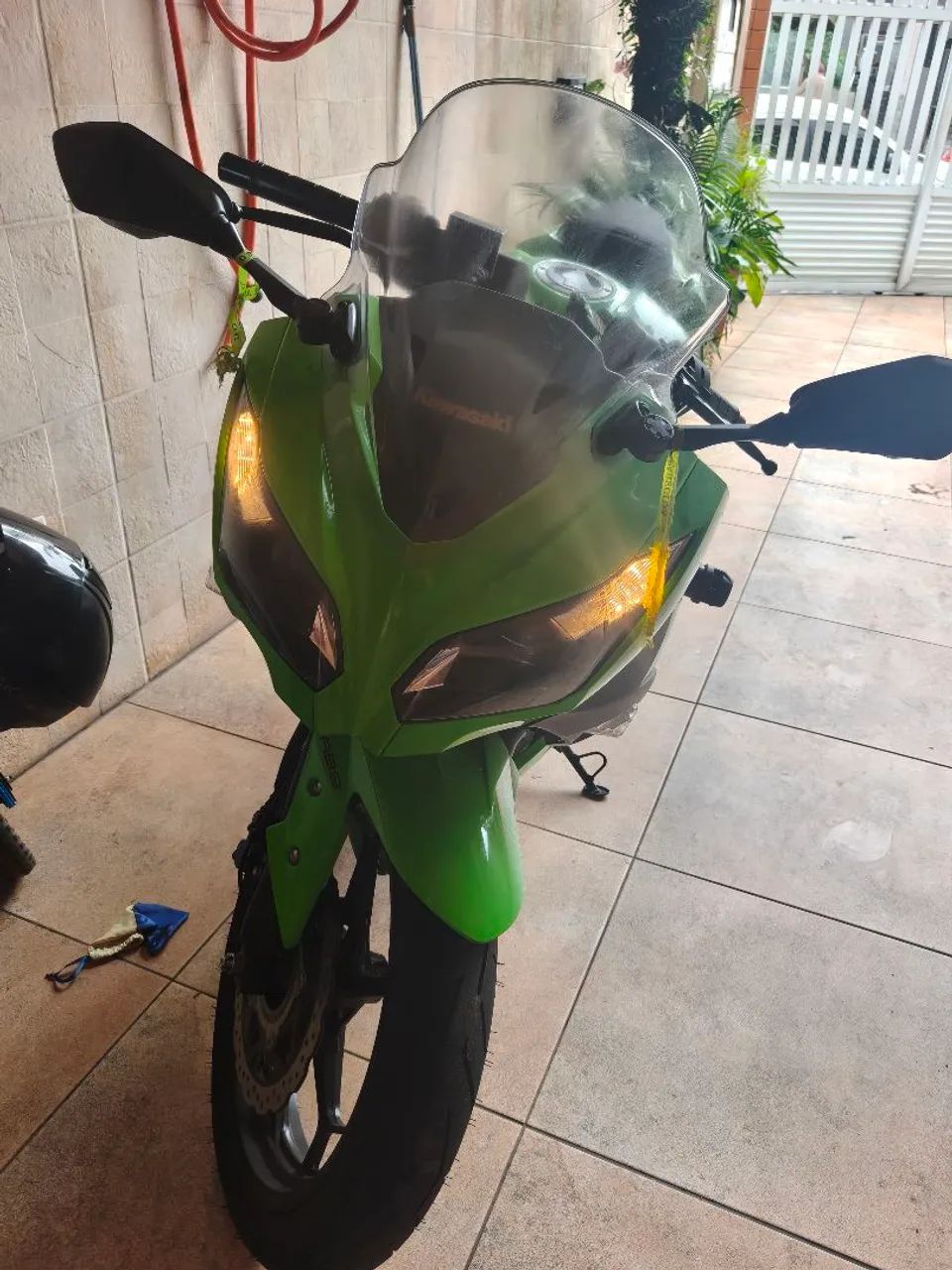 Ninja 300 2026 - Foto 3