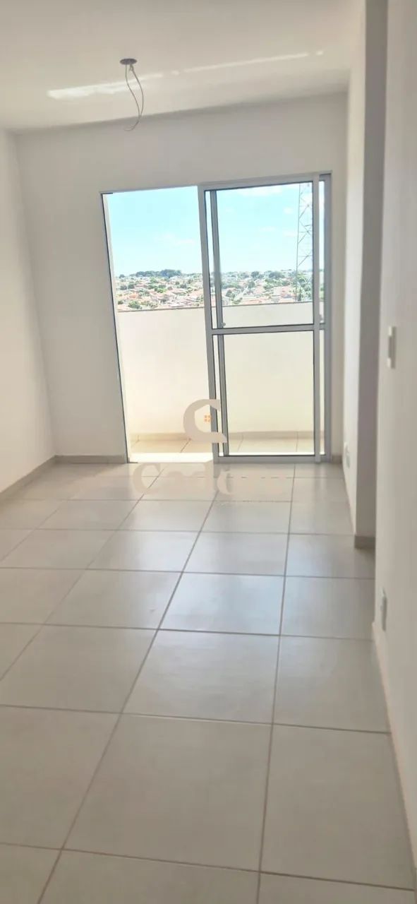 Apartamento à venda no Laranjeiras com 2/4 sendo 01 suíte e elevador - Foto 2