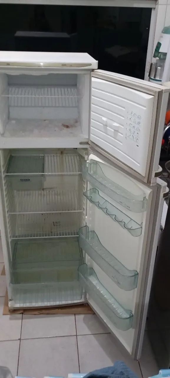 Geladeira 380 litros/ Dako - Foto 4
