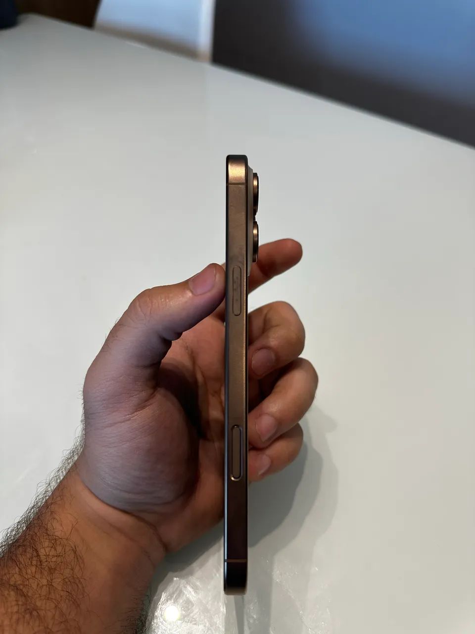 iPhone 16 Pro Max - Foto 5