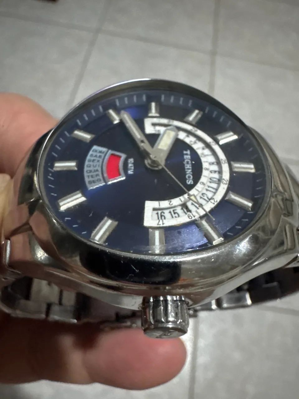 Technos  - Foto 3