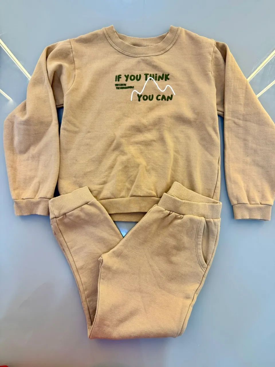 Conjunto infantil TAM 8