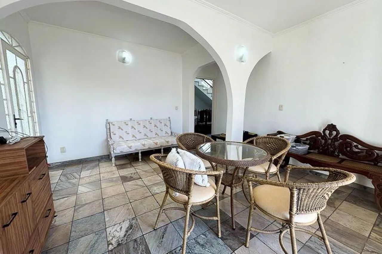 Casa à Venda - Castelo, 5 Quartos, 360 m2 - Foto 2