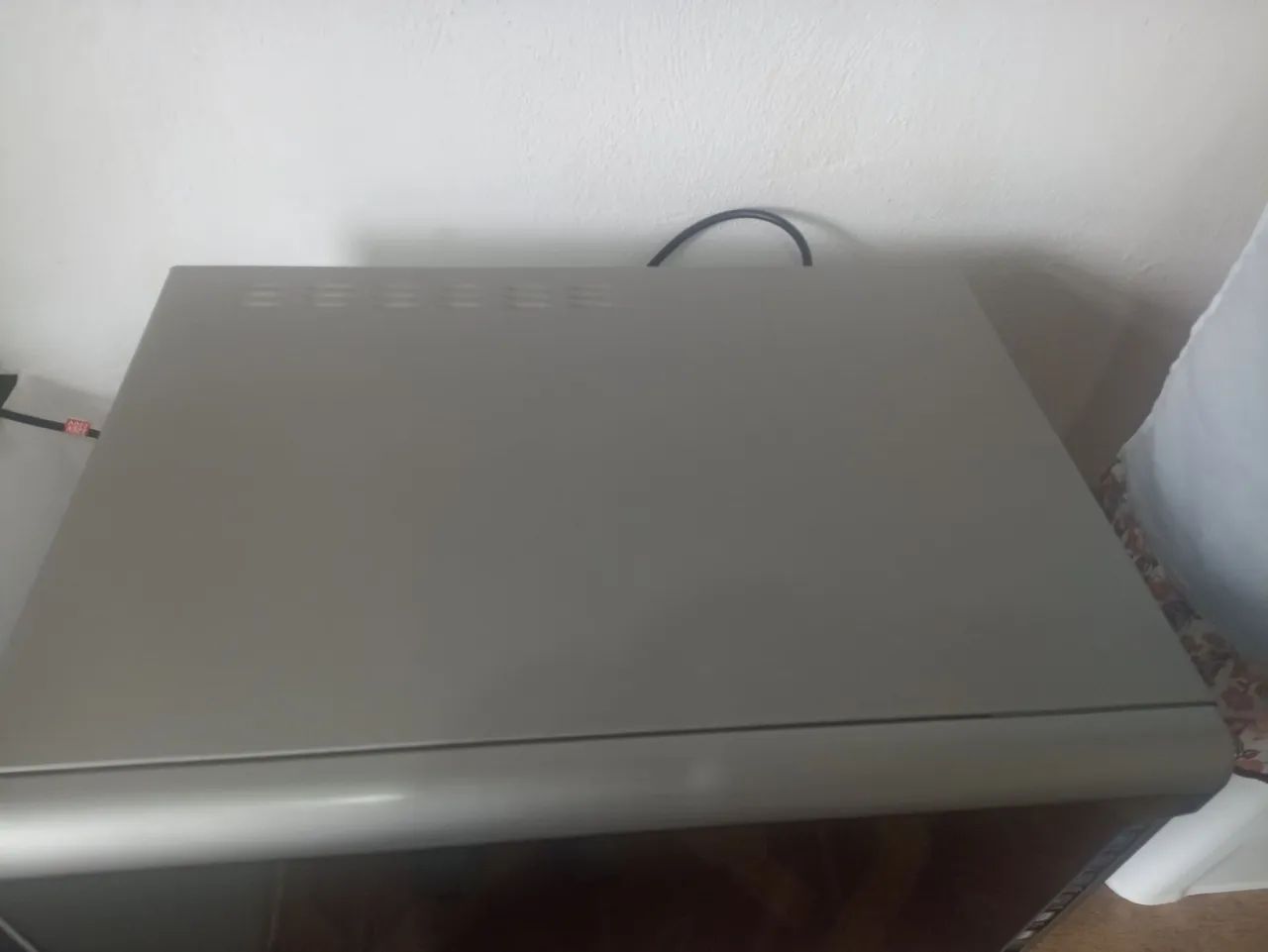 Microondas 31 litros  - Foto 4