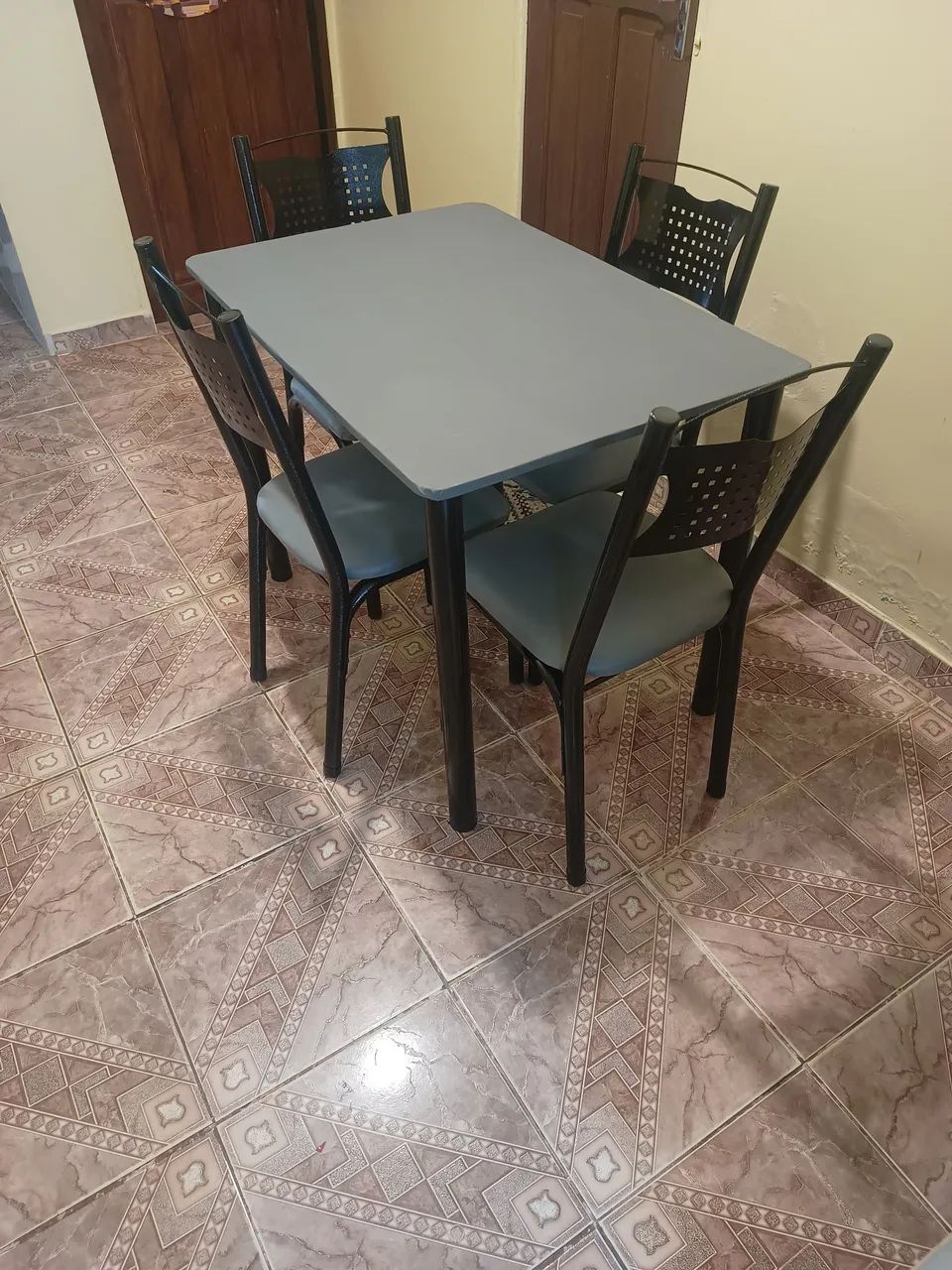 Jogo de mesa - Foto 2