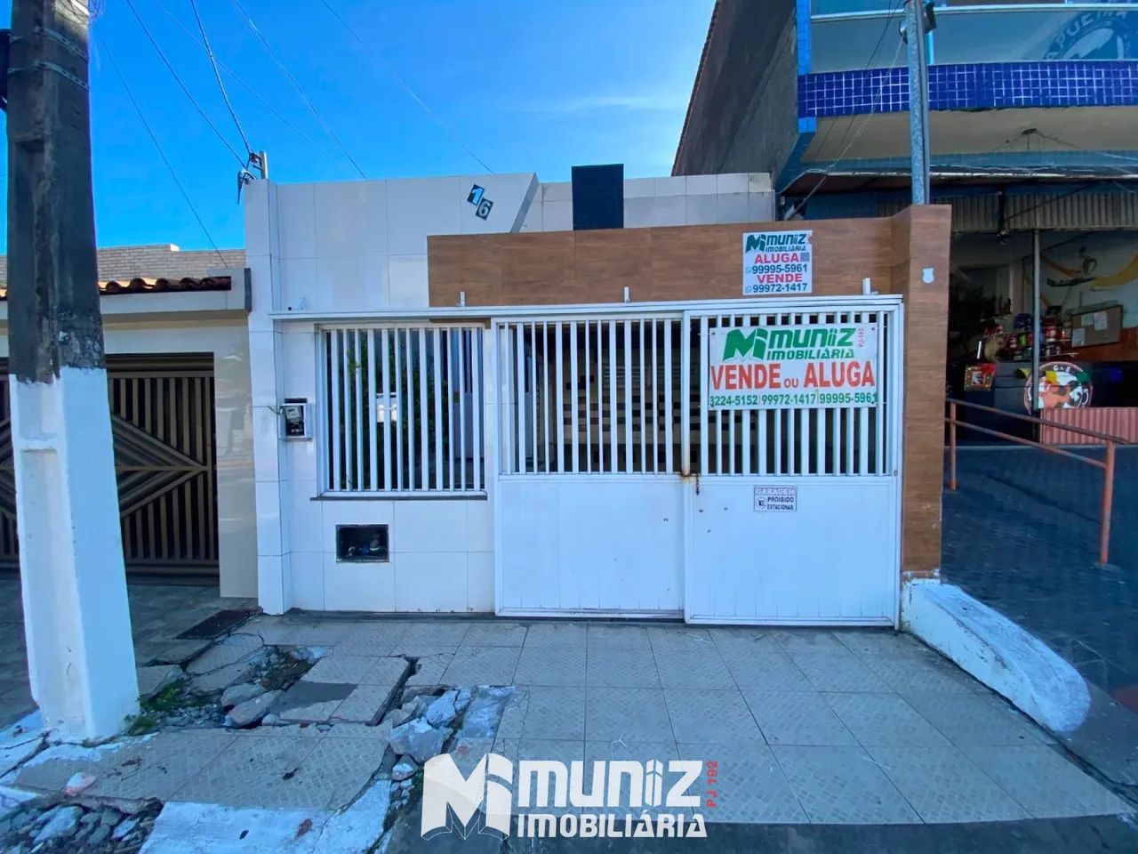Casa para Alugar com 3 Quartos no Bairro Santo Antonio em Aracaju.