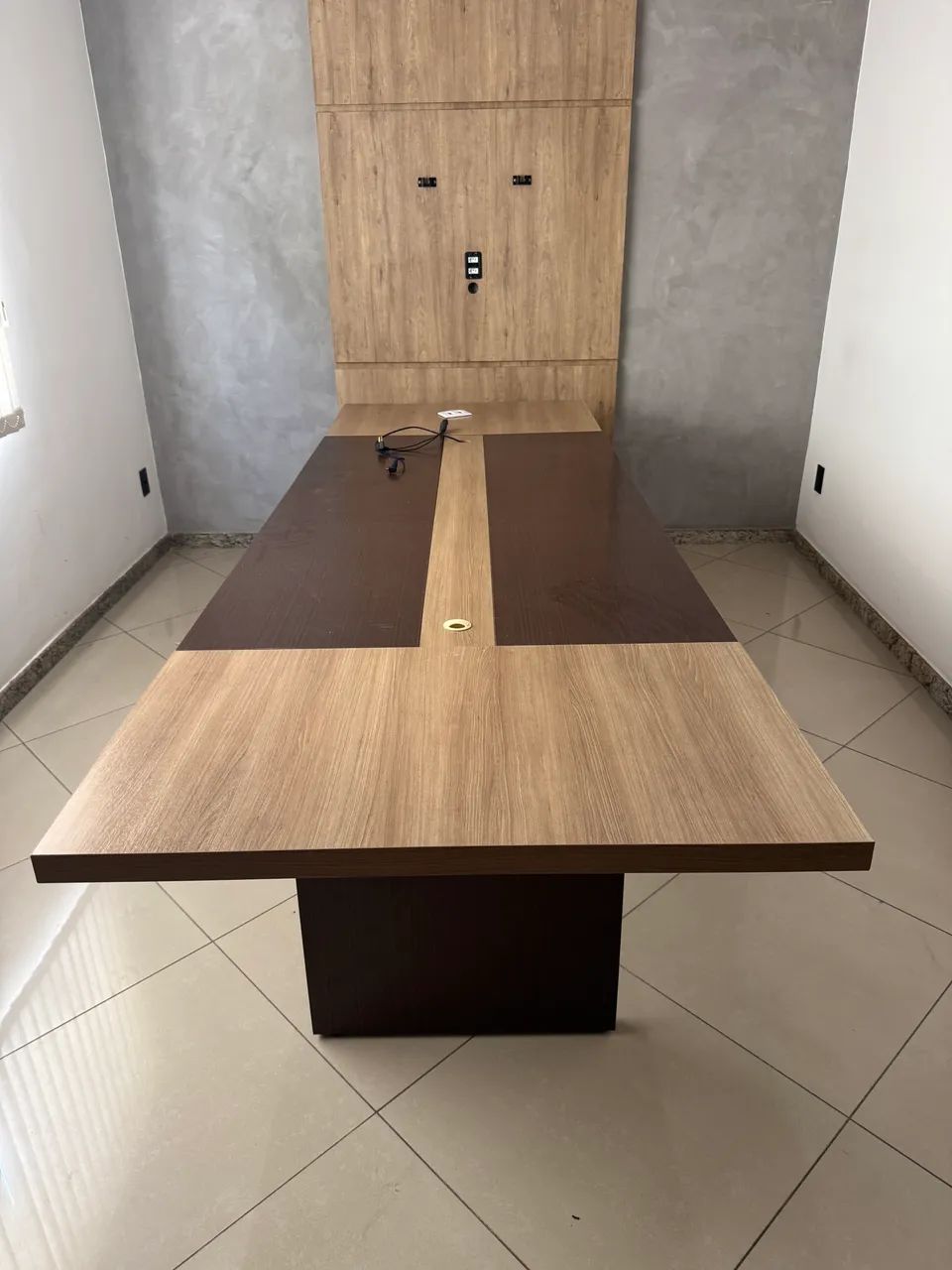 Mesa de reunião mdf 25mm 4 metros - Foto 5