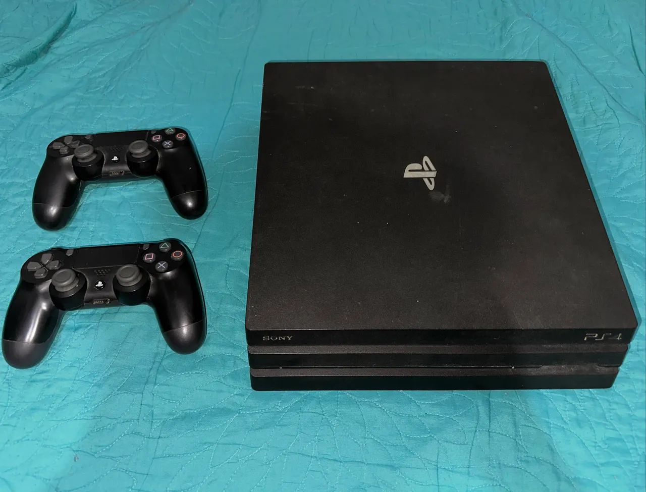 Ps4 pro 1T  - Foto 2