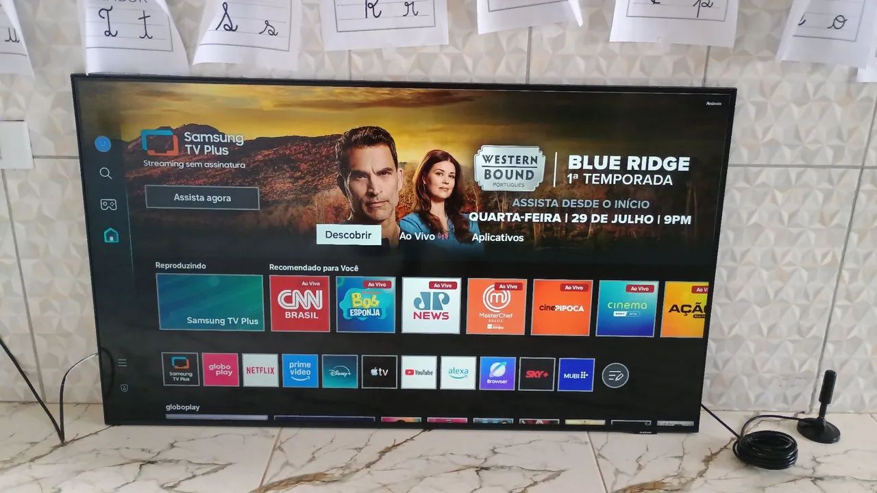 Tv Samsung 50 polegadas tela fininha moderna smart 4k Alexa comando de voz Bluetooth Xbox  - Foto 3