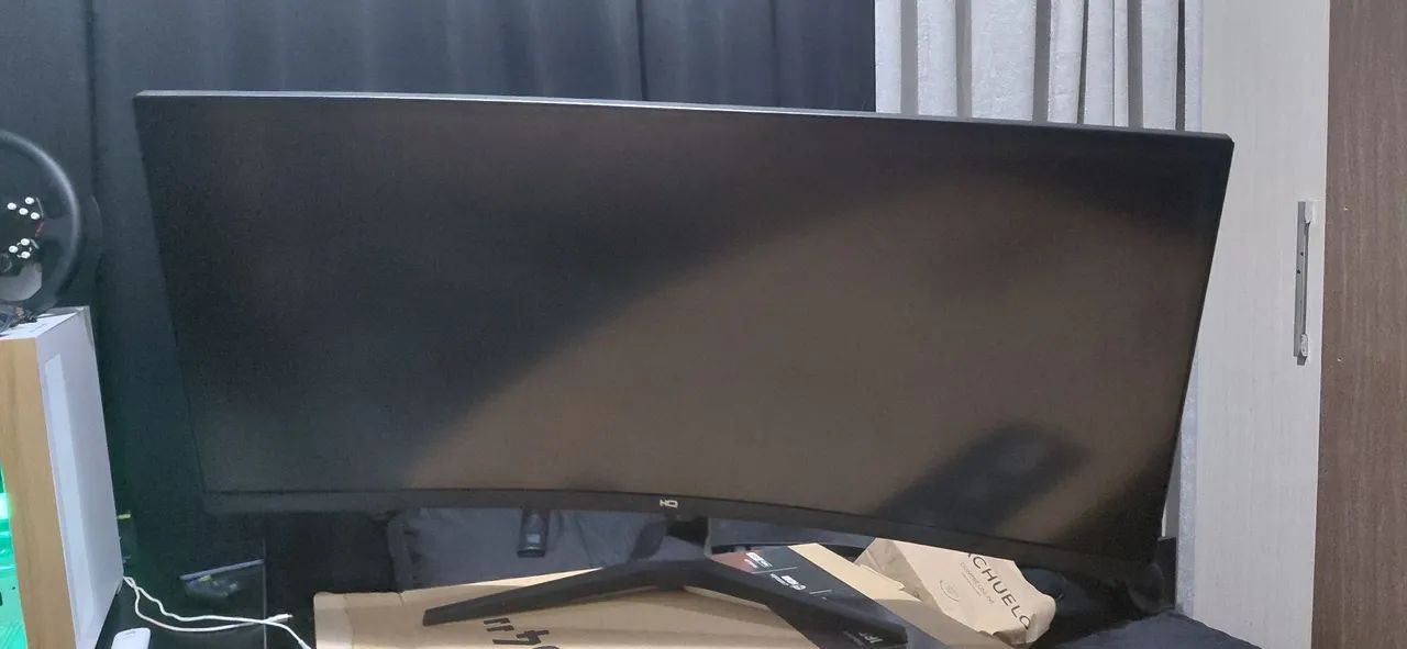 Vendo 2 monitores no preço de 1. - Foto 2