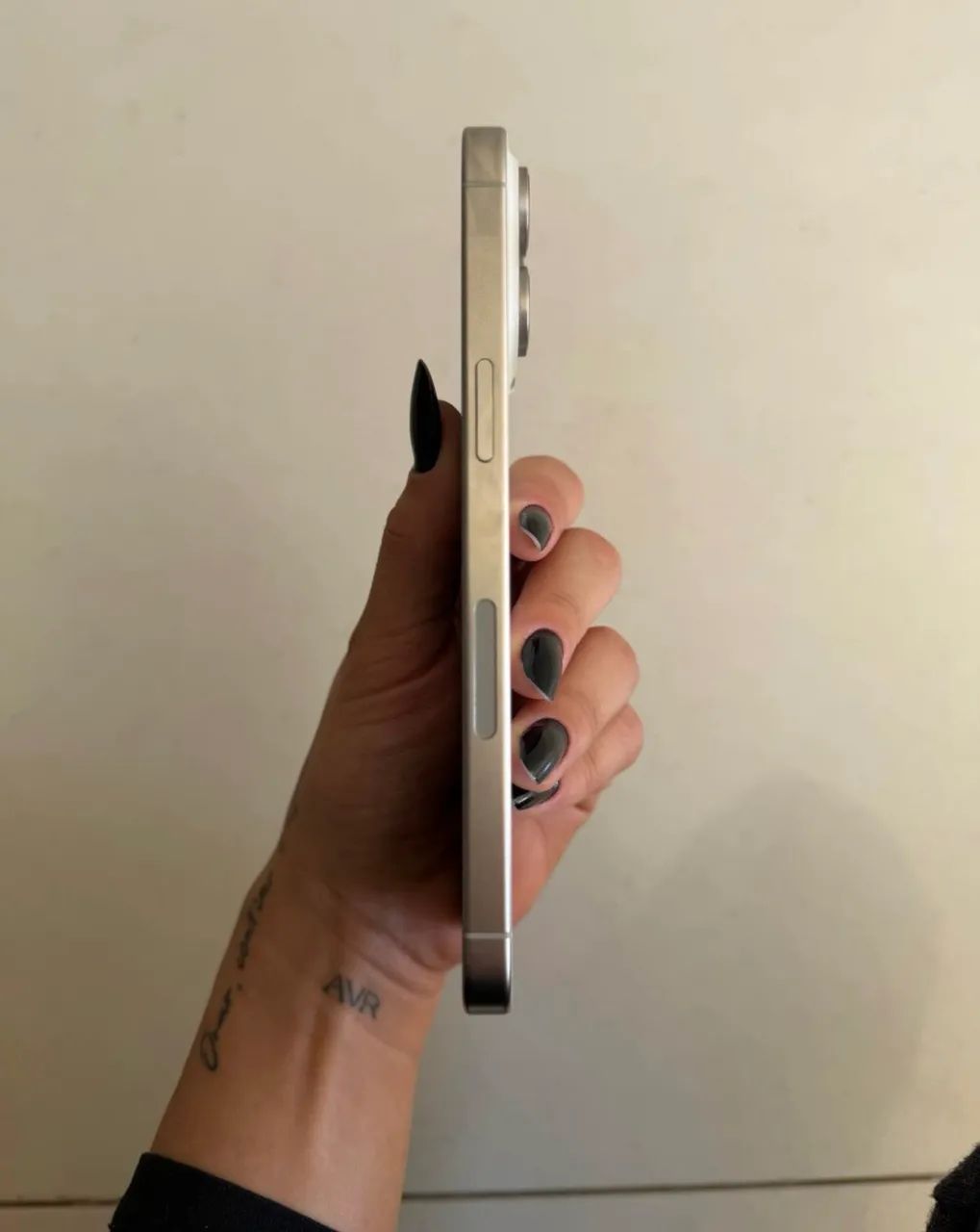 IPHONE 15 PRO MAX TODO ORIGINAL  - Foto 4