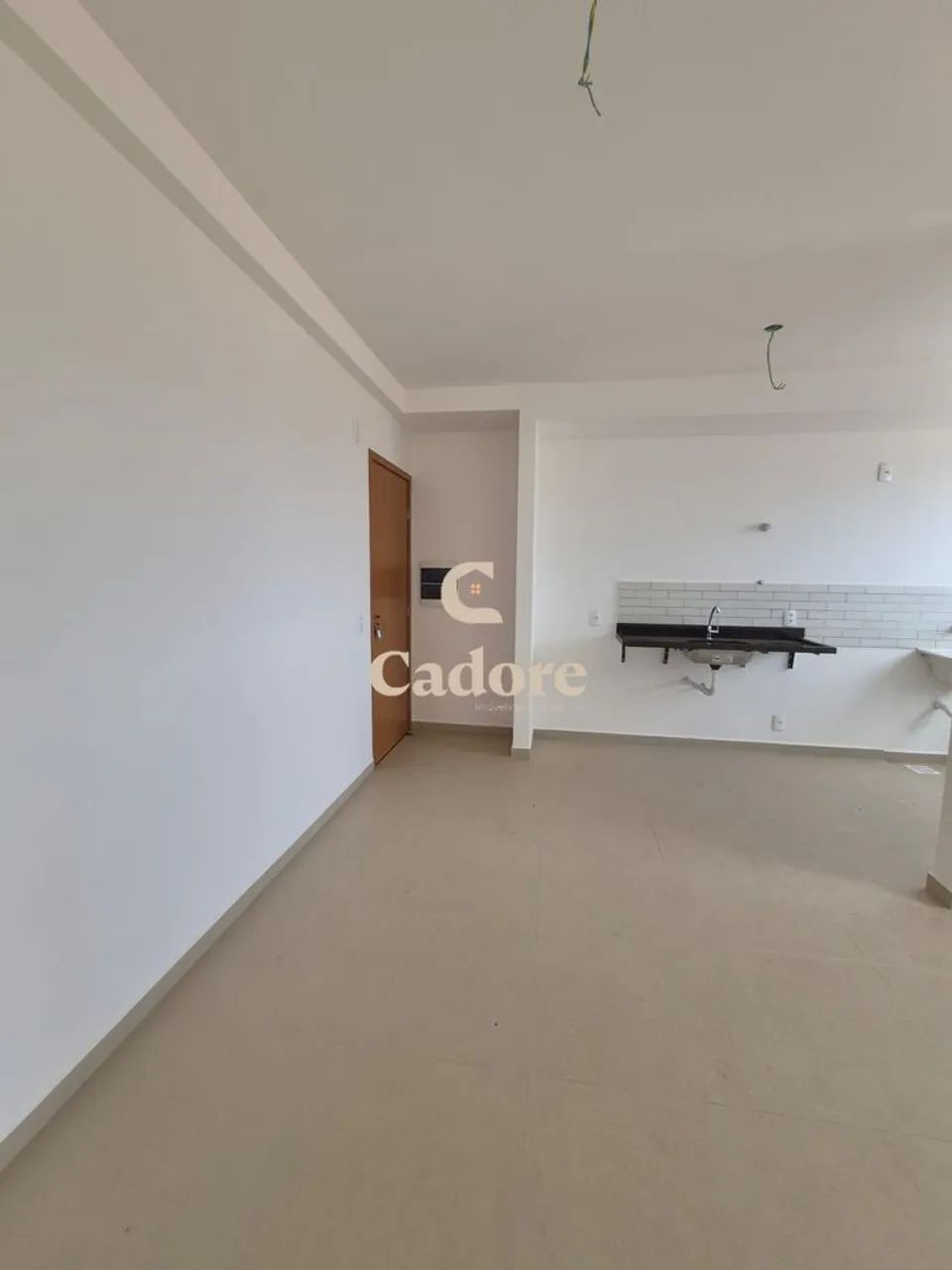 Apartamento à venda no Jardim Holanda com 2/4 sendo uma suíte e elevador - Foto 2