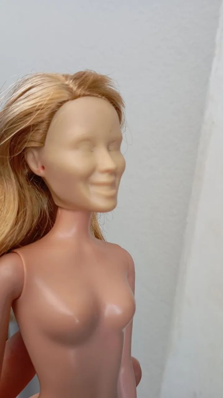 Barbie para Reconstrução  - Foto 2