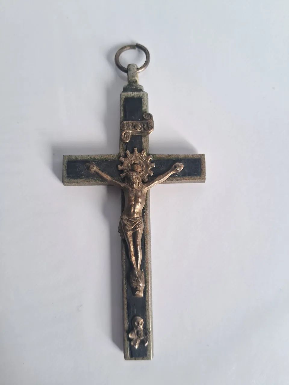 Crucifixo antigo metal e ébano 