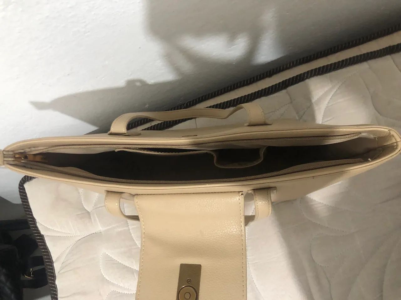 Bolsa Santa Lolla Estruturada Bege Claro - Foto 3