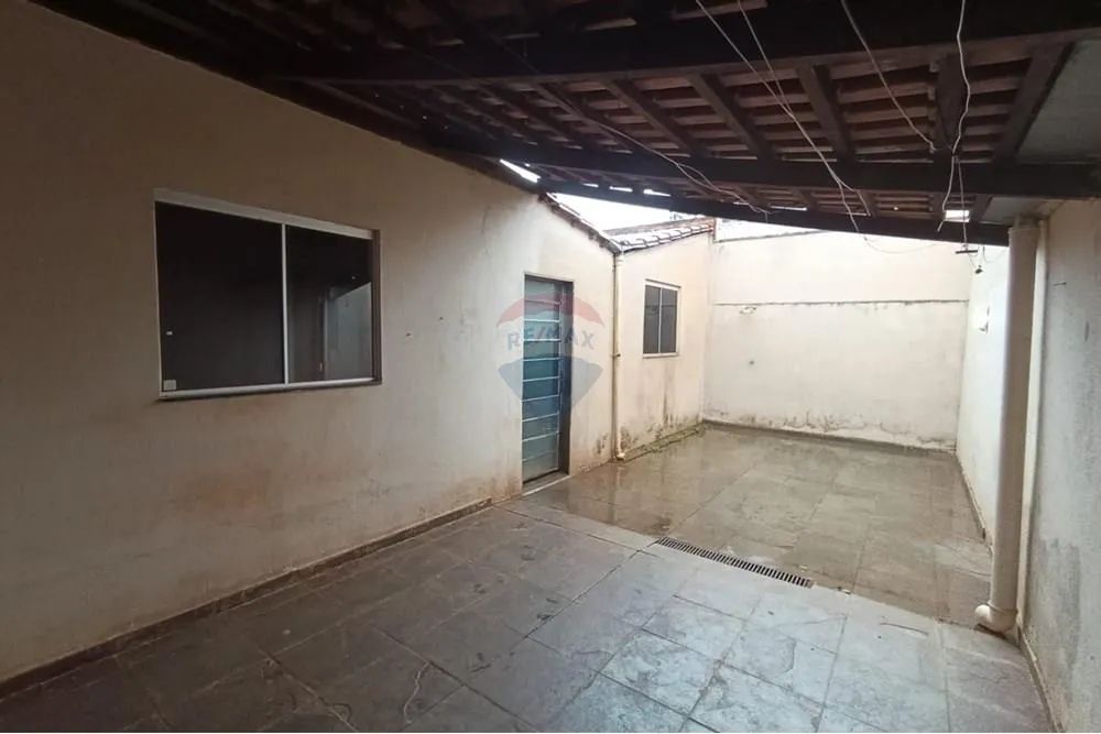Casa À Venda, Com Dois Quartos, No Bairro Independência Em Ituiutaba-MG. - Foto 3
