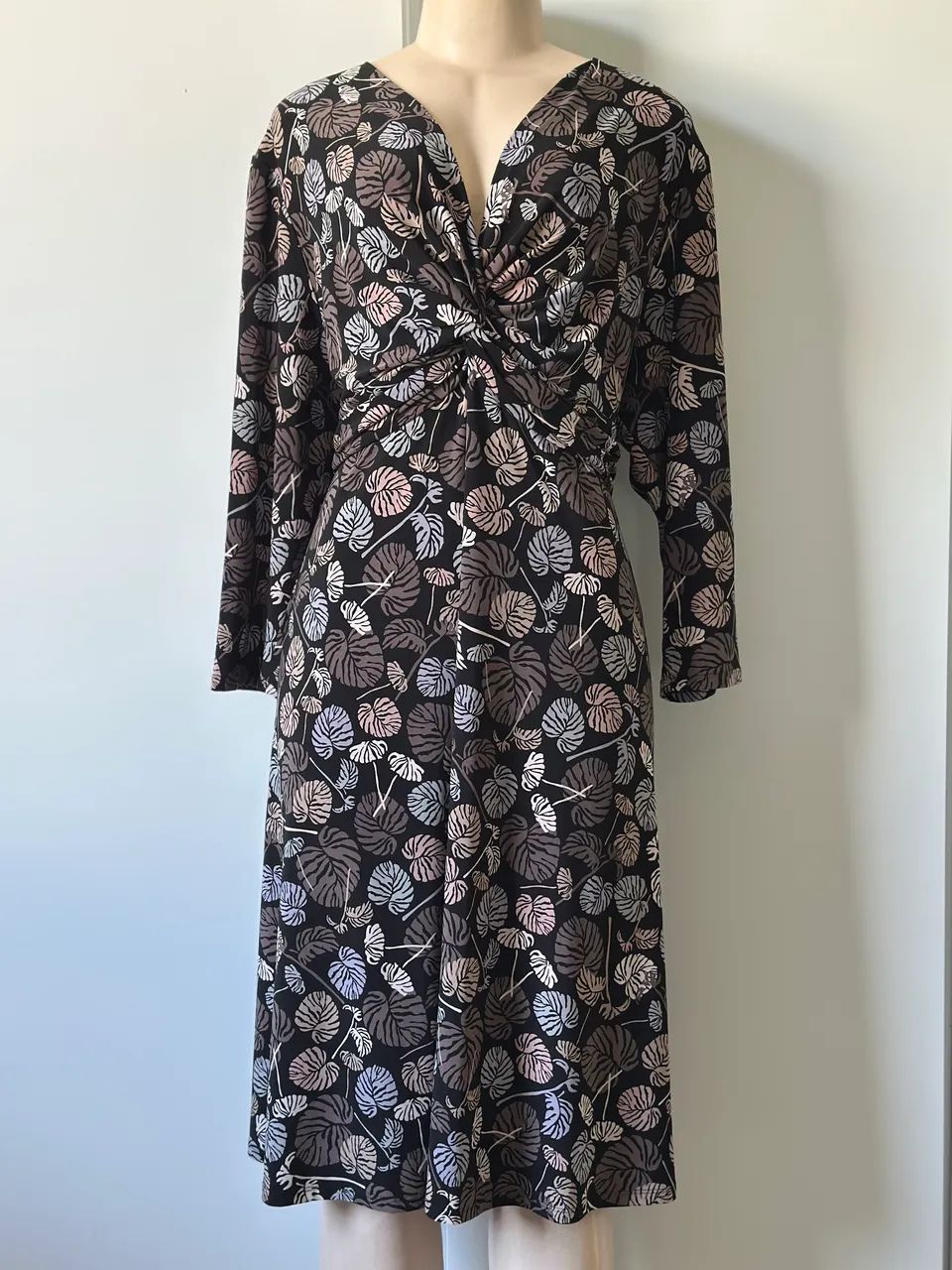 Vestido midi da Anne Klein 