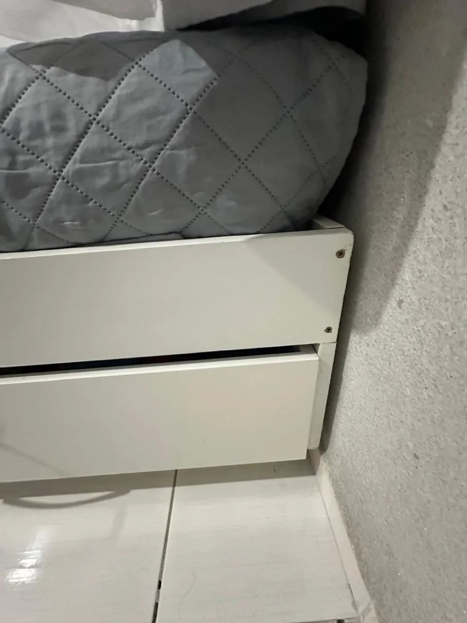DOAÇÃO: cama + colchão 