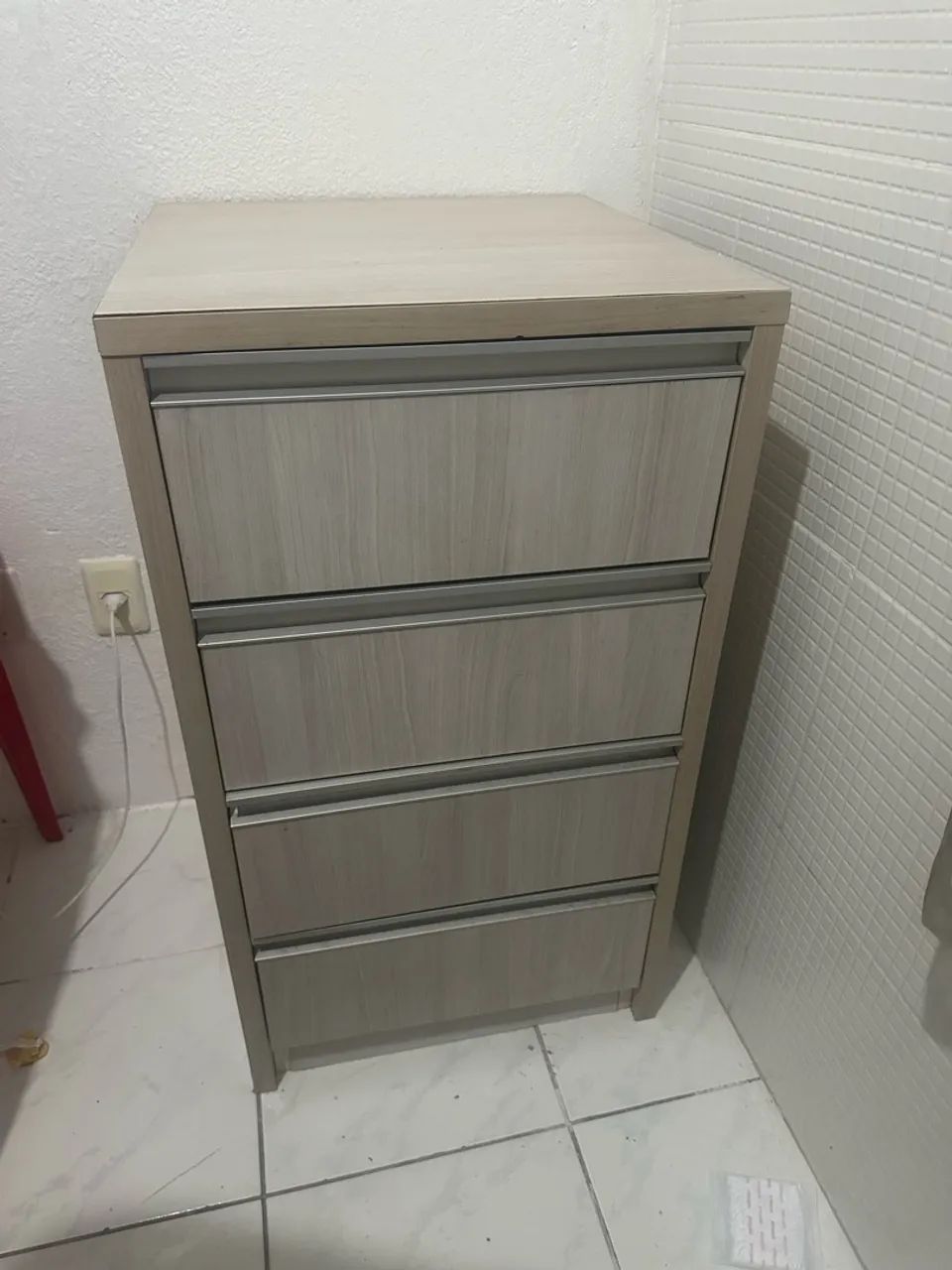 Cômoda 400$ os dois  - Foto 3