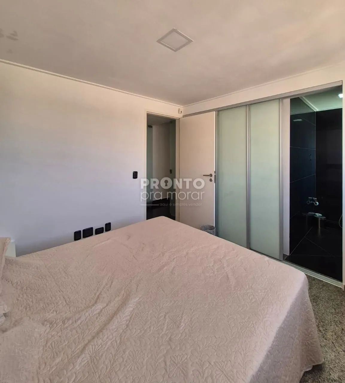 Apartamento com 3 quartos em Pina