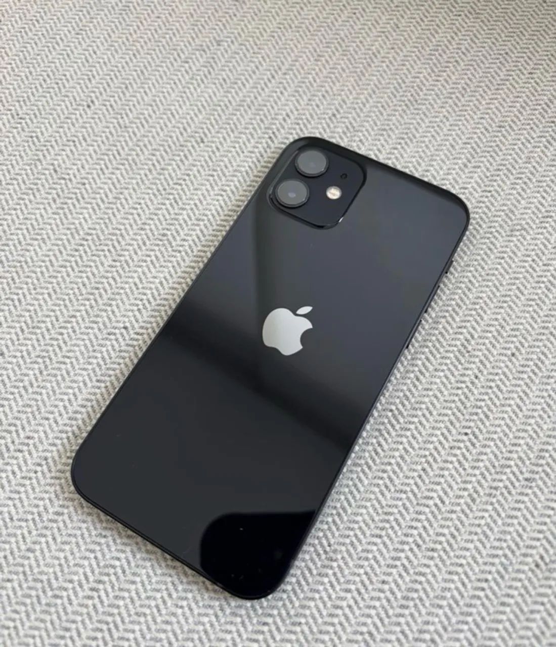 iPhone 12 mini 