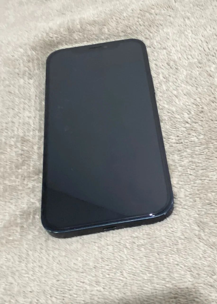 iPhone 12