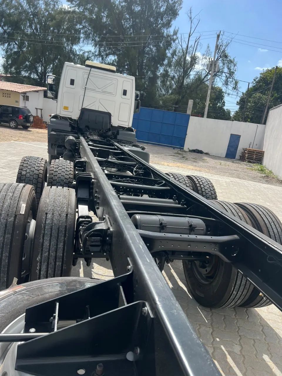 Ford Cargo 2423  2013 Chassi 8,50m - Foto 3