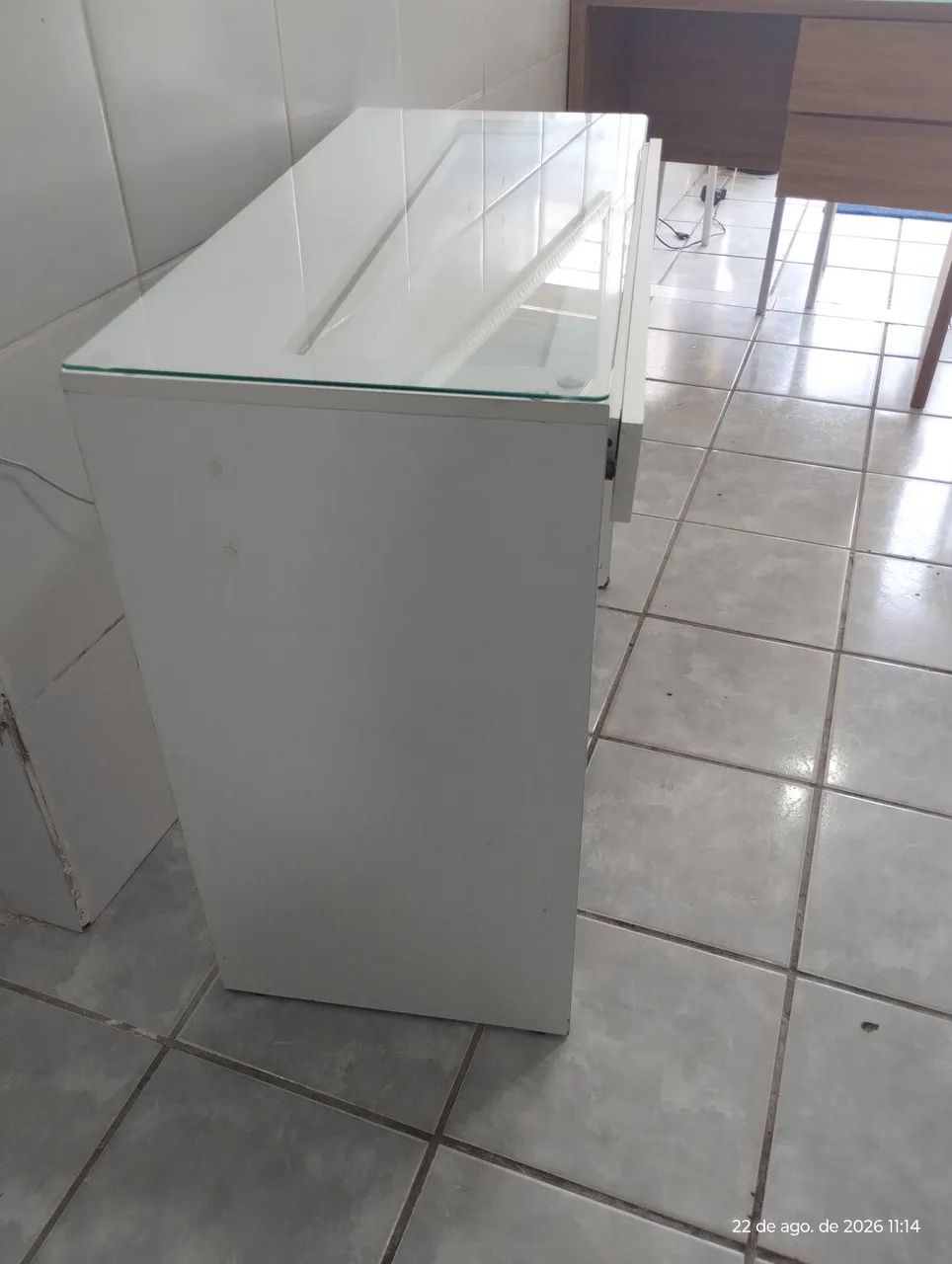 Bancada com tampo de vidro - Foto 4