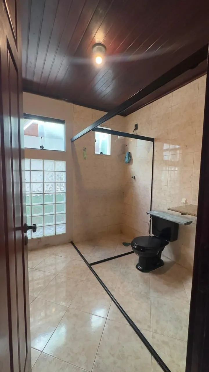 CASA COM 5 QUARTOS - Foto 3