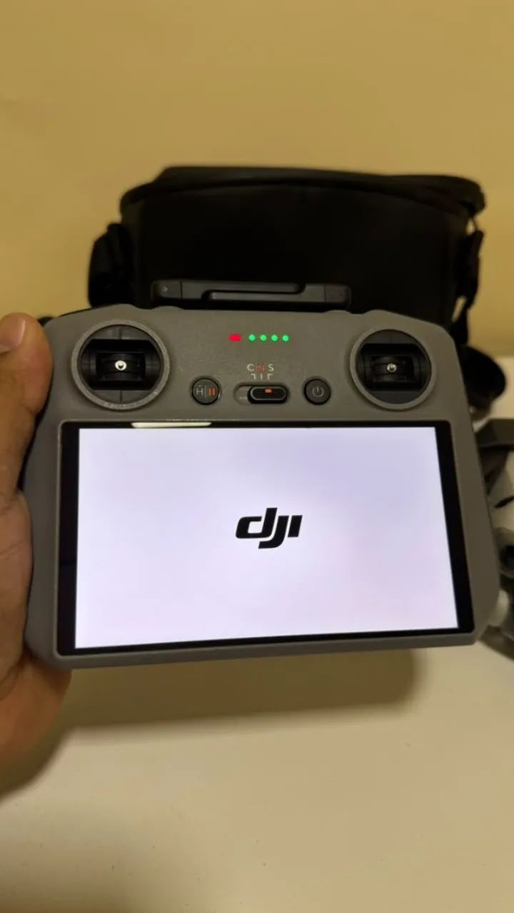 Drone DJI mini 4 PRO combo flymore, controle com tela! - Foto 2