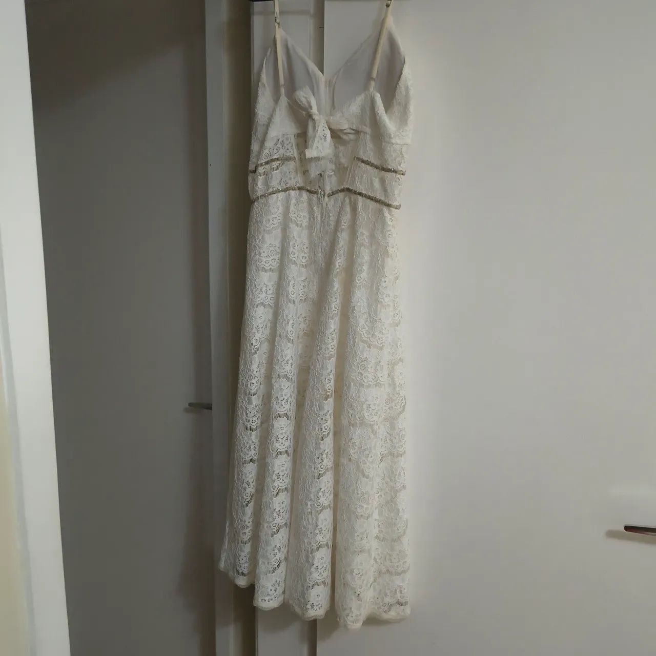 Vestido branco de renda