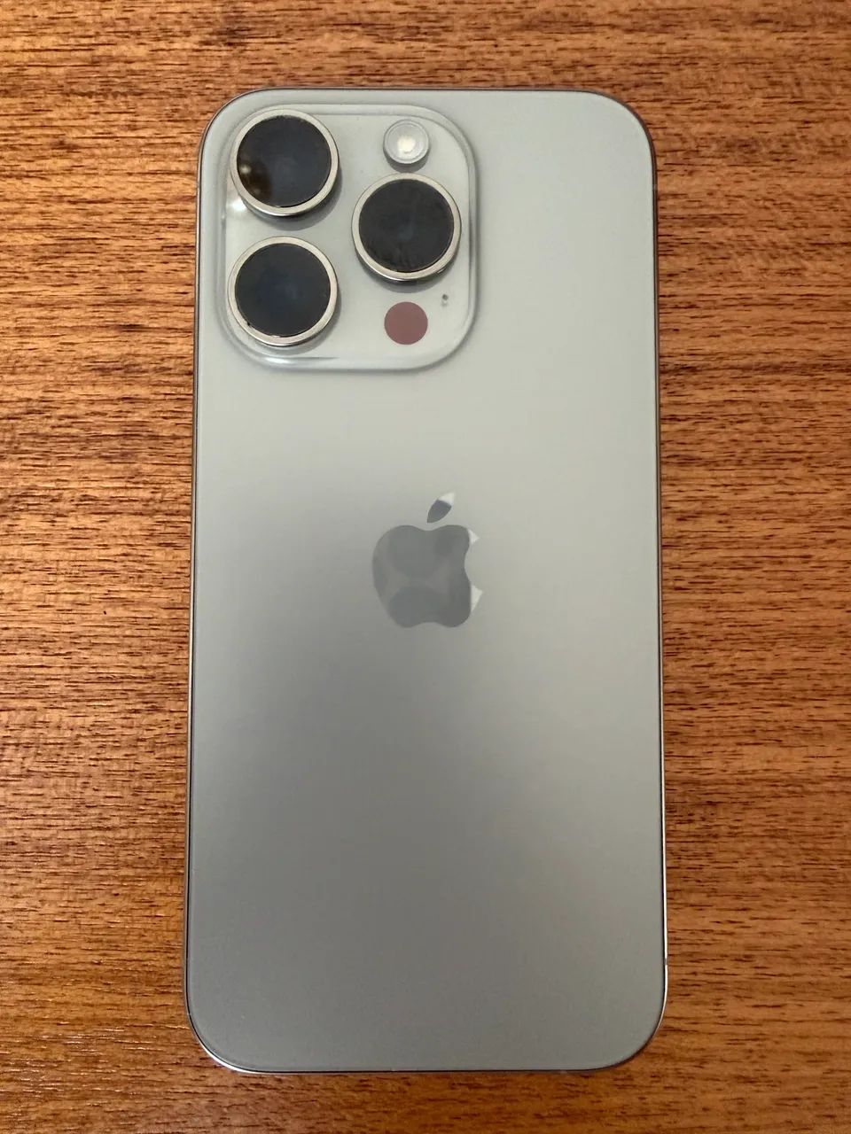 iPhone 15 PRO 256Gb EXCELENTE! - Foto 2