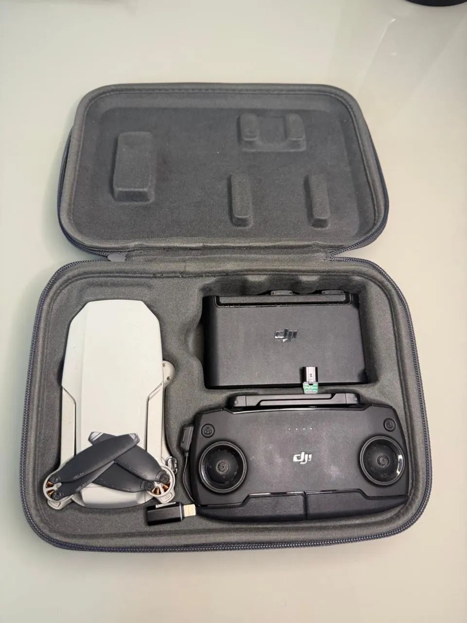 Drone DJI Mavic Mini + Controle + Case - Completo