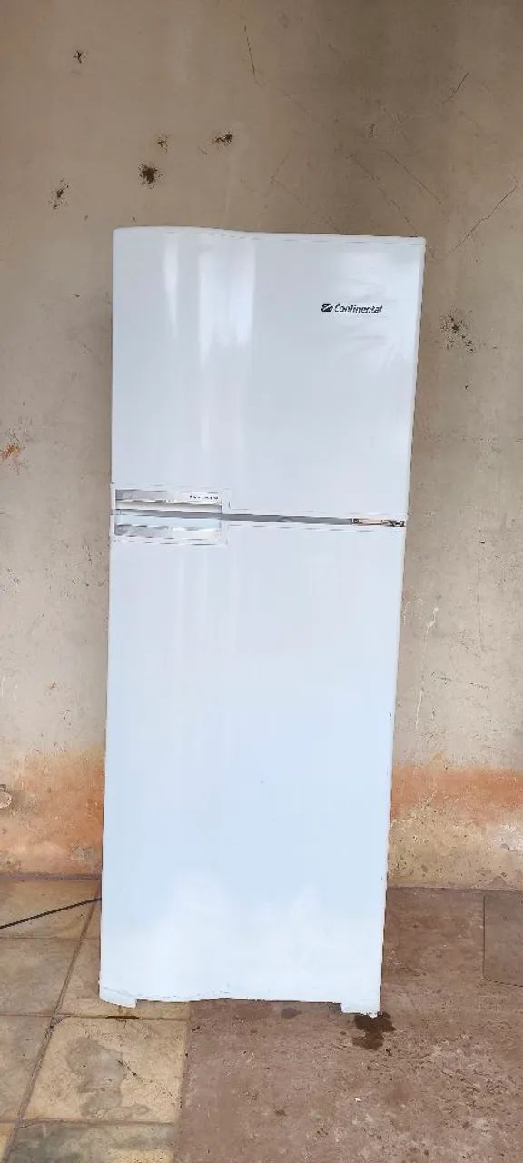 Geladeira continental 