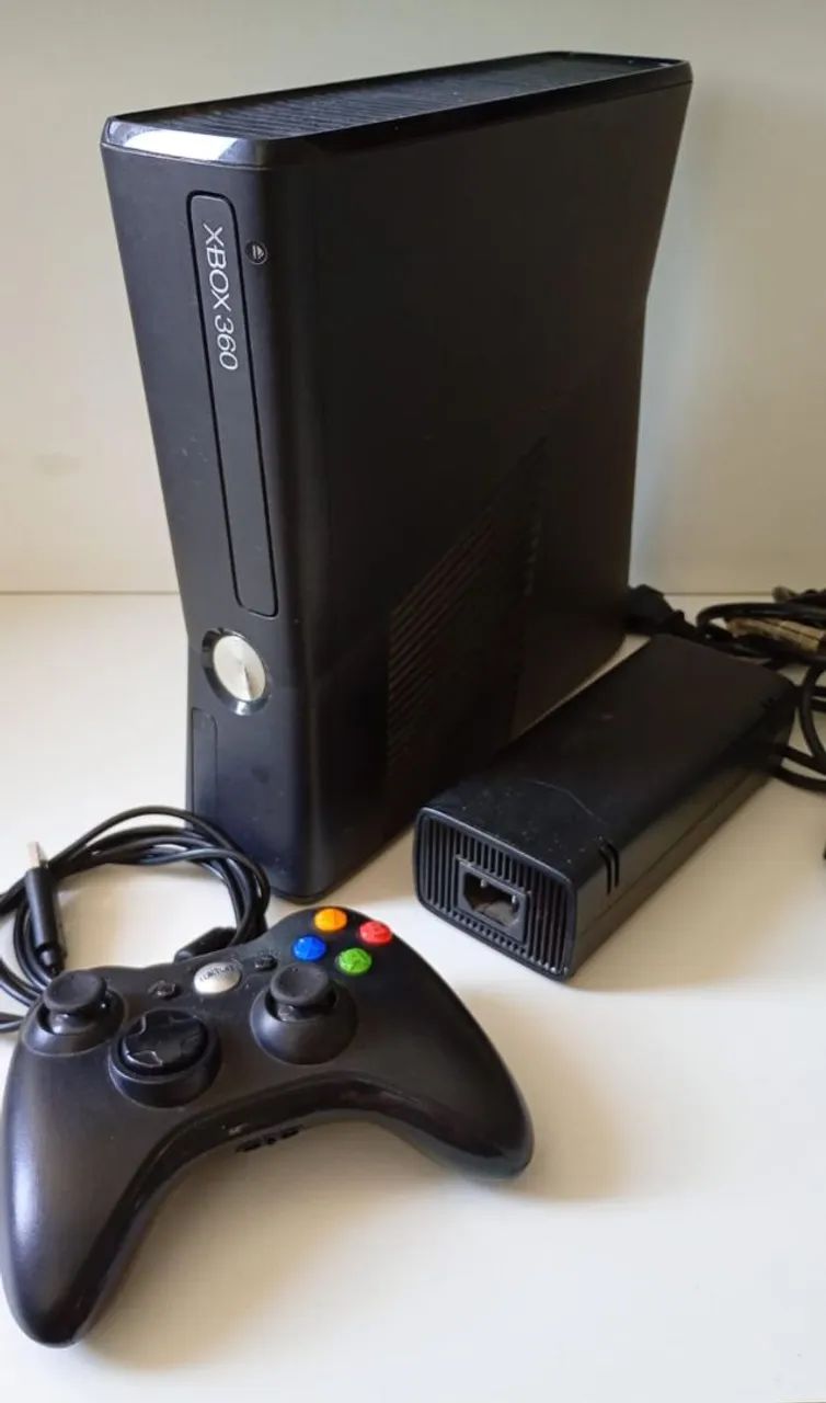 Xbox 360 Slim 