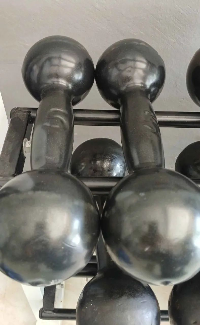 Jogo de halteres ( entrego) - Foto 4