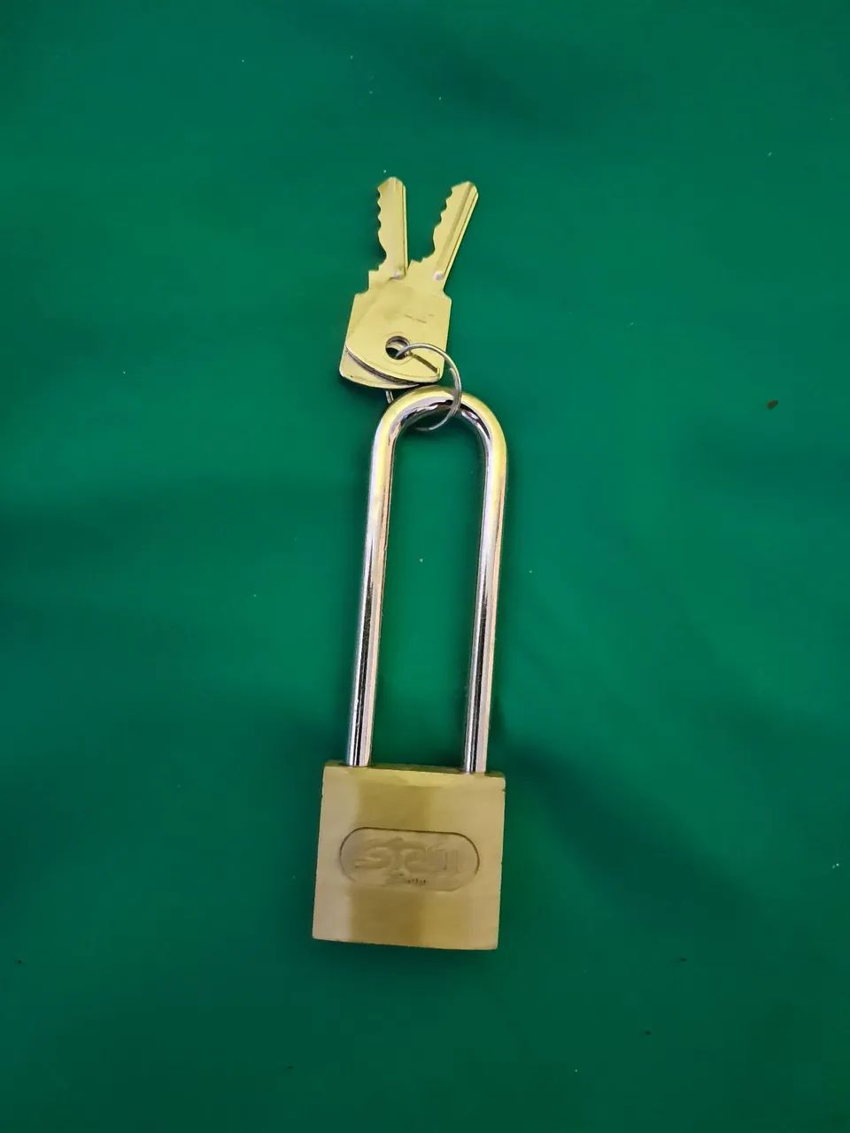 Cadeado Longo.