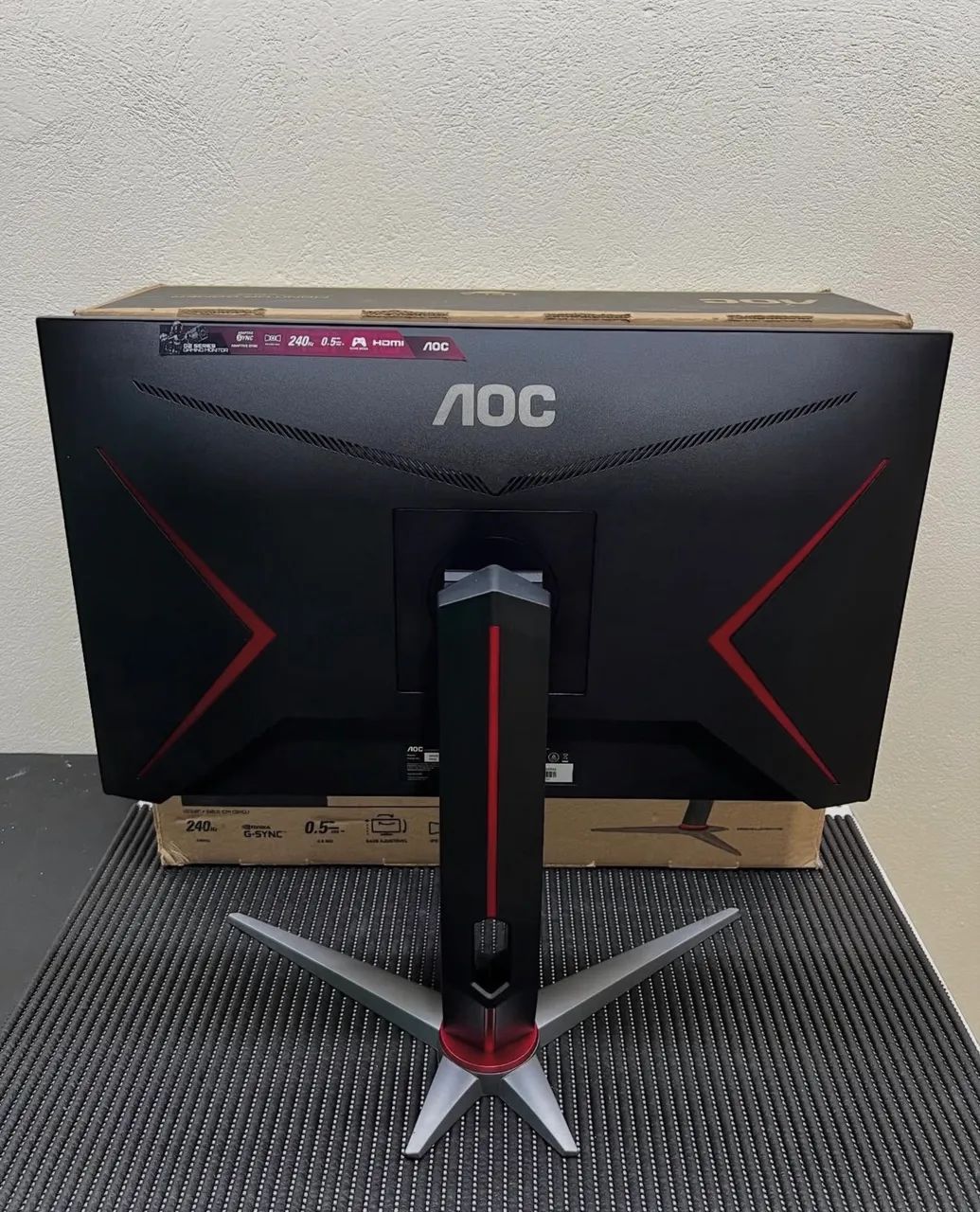 Monitor Gamer AOC Hero Z 240hz 24 Polegadas 0.5ms Painel IPS G-Sync 24G2Z - Foto 3