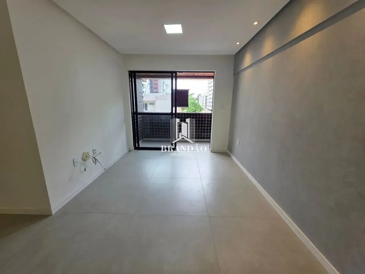 Apartamento 3 Quartos (1 Suíte)  Edifício Portland, Jatiúca, Maceió - Foto 2