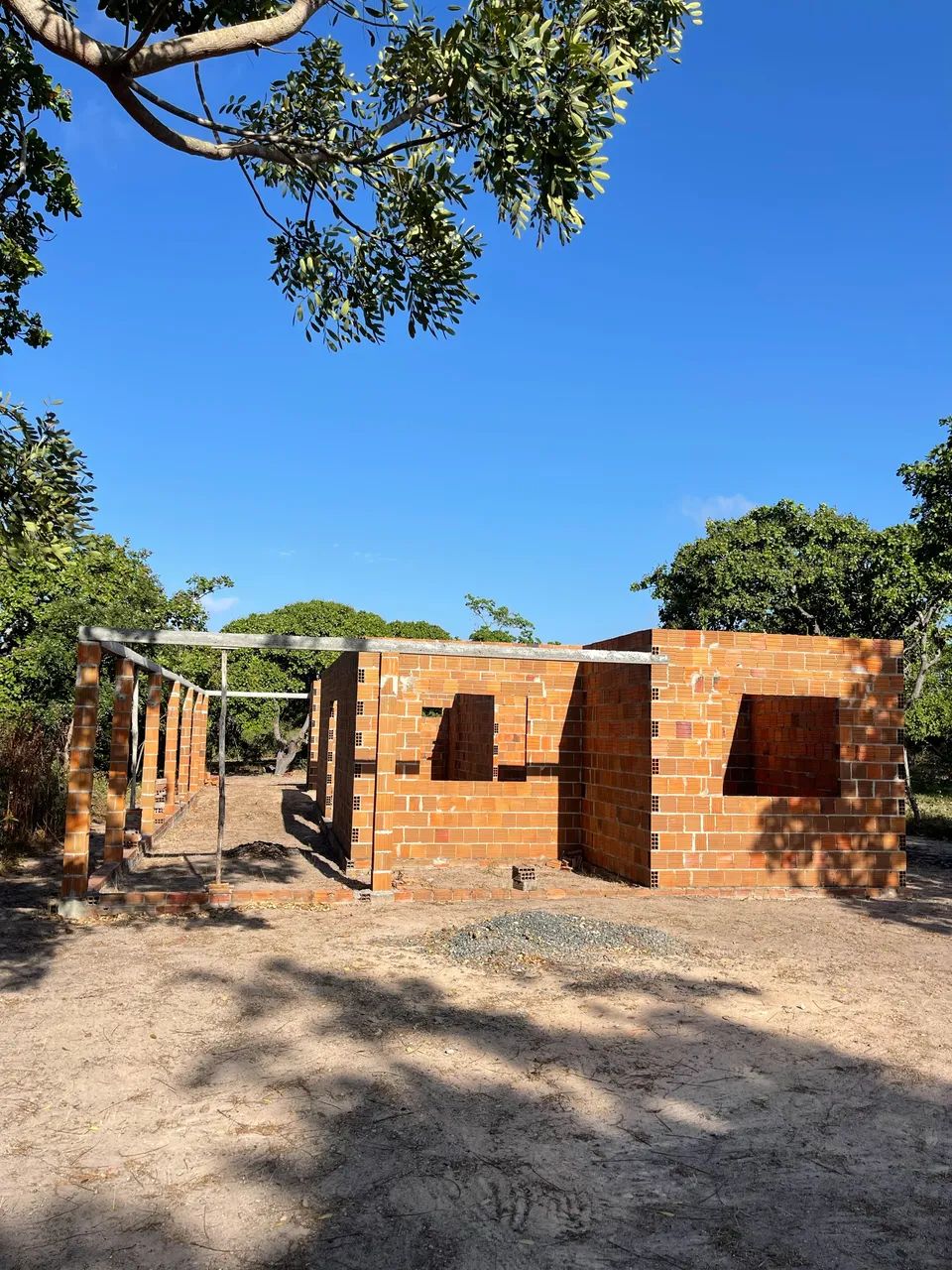 Terreno com casa levantada próximo a lagoa do paraíso - Foto 5