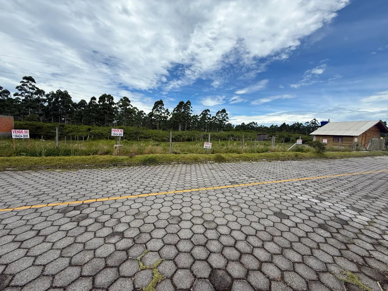 Lindo terreno de 359 metros bosque Imbituba  - Foto 4