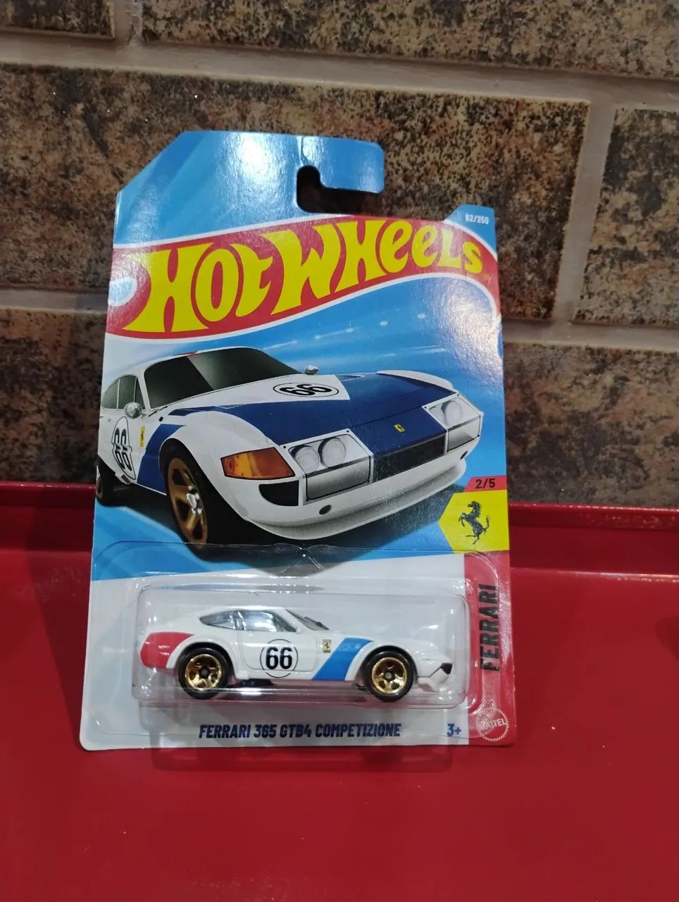 Carrinho Hotwheels Ferrari 365 competizione - Foto 3