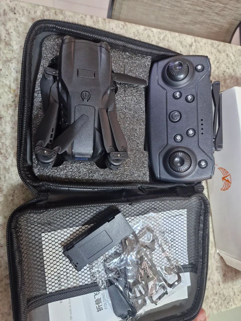 Drone dobrável 4k Novo - com 2 bateria e maleta - Foto 3