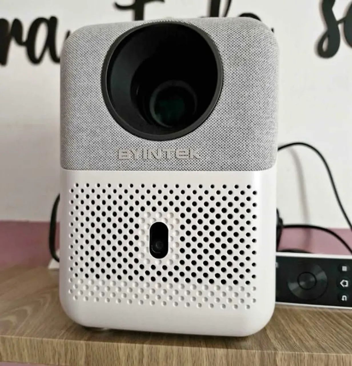 Projetor Smart BYINTEK Love U4 - Foto 4