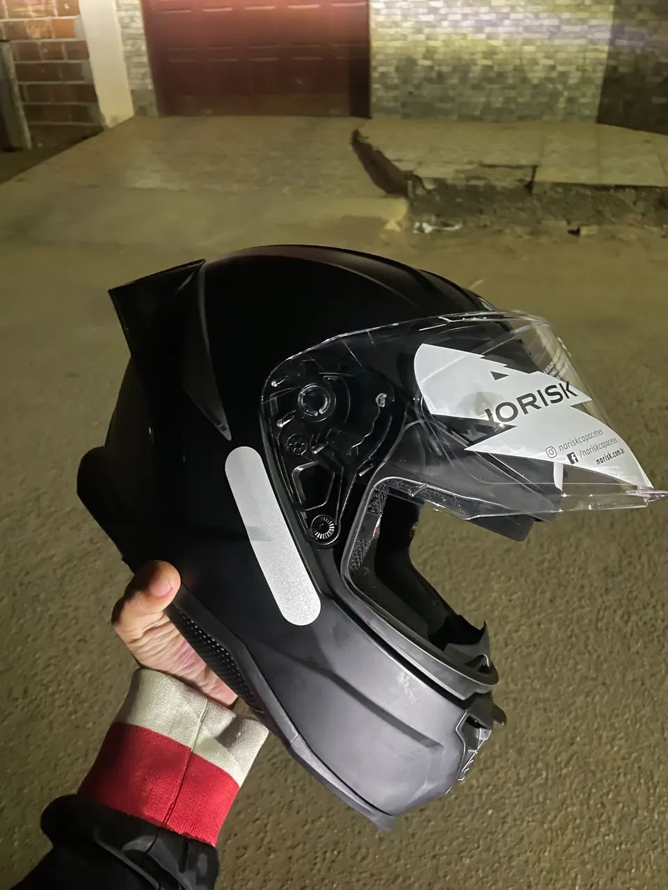 Capacete Norisk Strada II