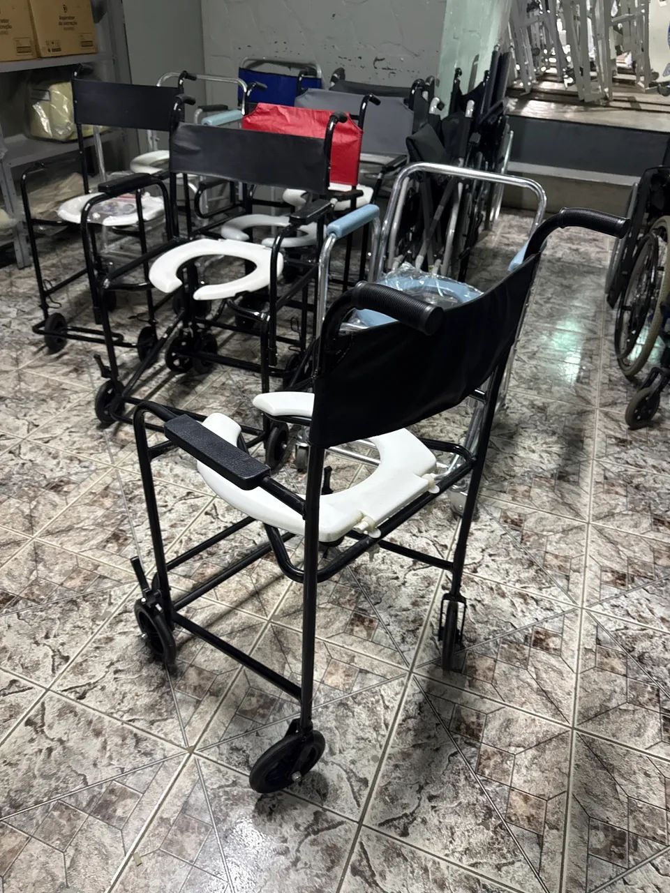 Cadeira de banho  - Foto 4