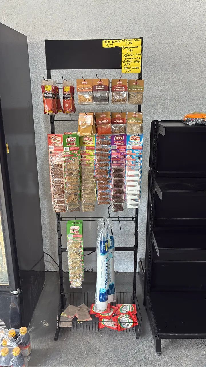 Gôndolas para mercadinho 