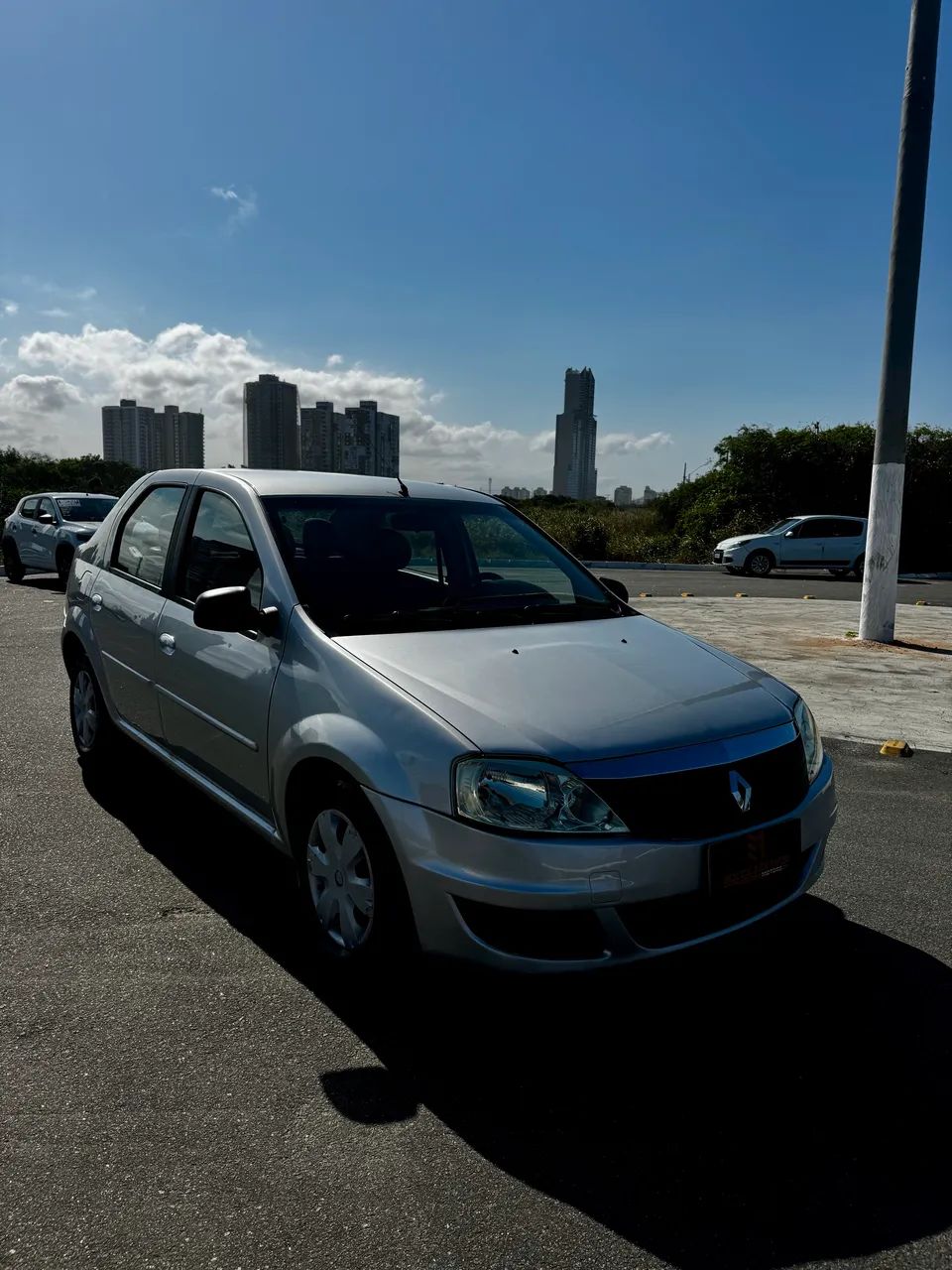 Renault Logan Expression Hi-flex 1.6 8V 4P 2012 - Foto 3