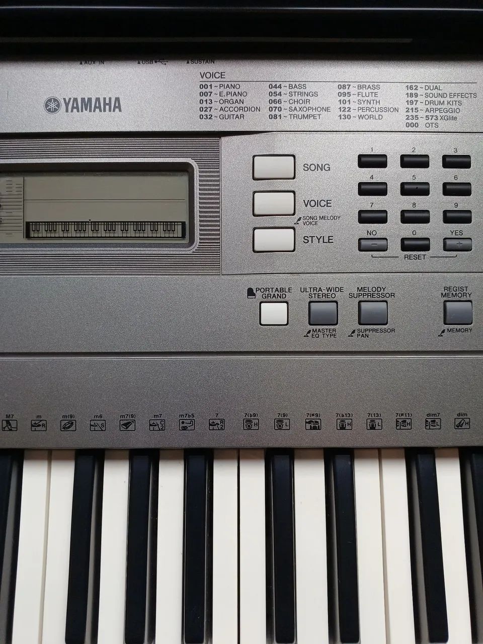 Teclado Yamaha PSR e353 completo  - Foto 3